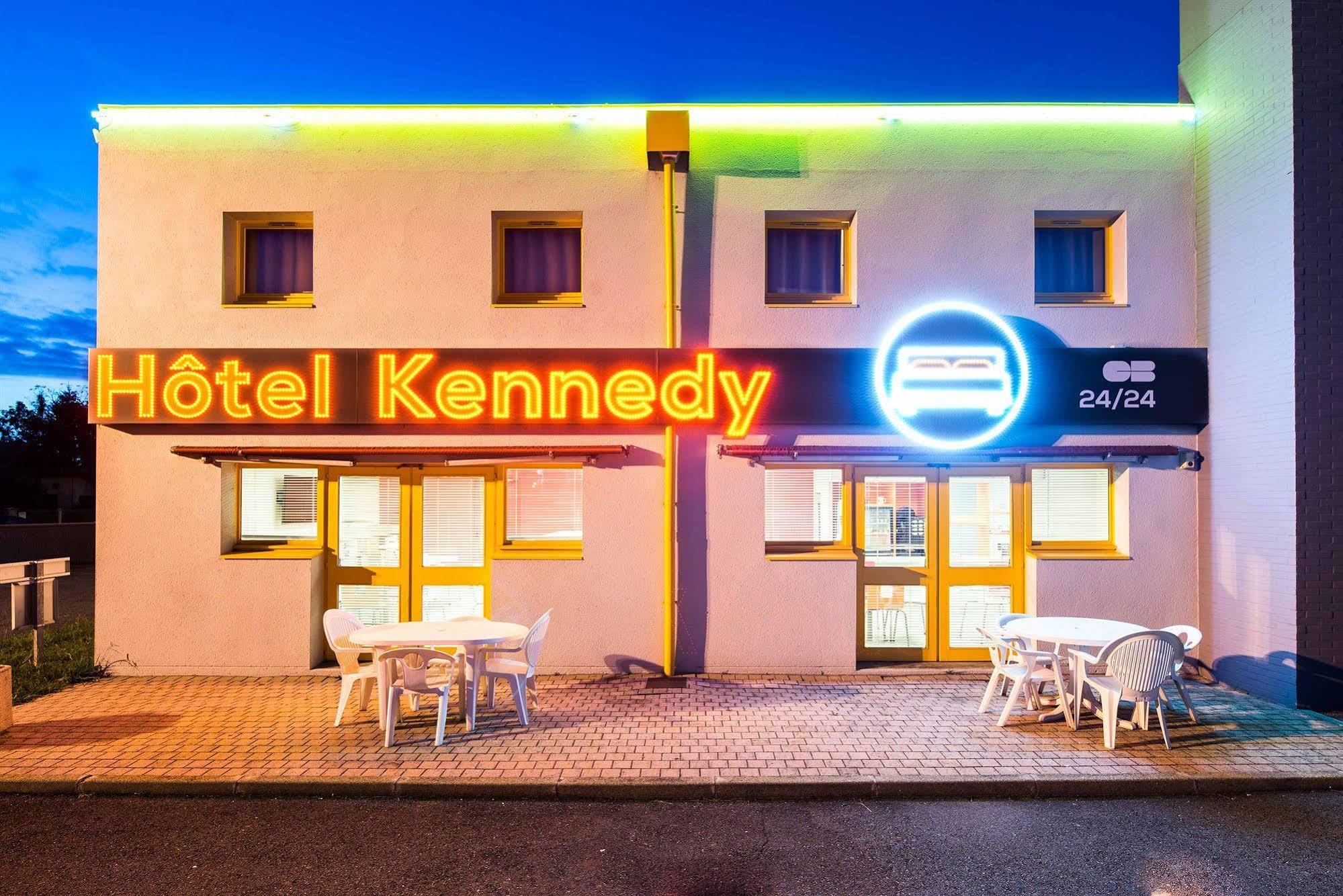 Hotel Kennedy Parc Des Expositions Tarbes Luaran gambar