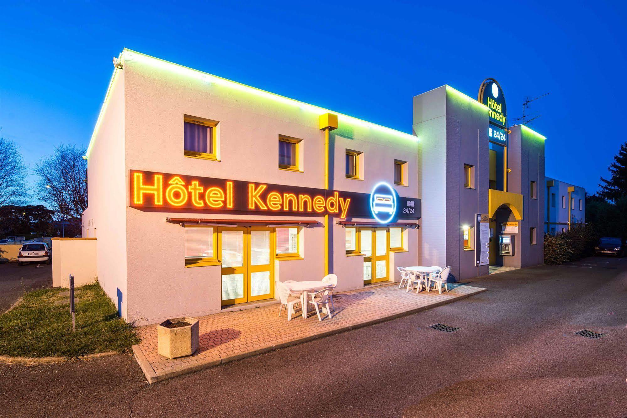 Hotel Kennedy Parc Des Expositions Tarbes Luaran gambar